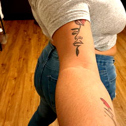 PrincessB's Tattooed Shoulder Art