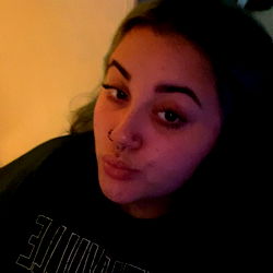 Fashionable OnlyFans Jazlyn Posing for Selfie