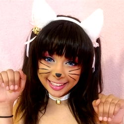 Cute Cosplay Cat Girl