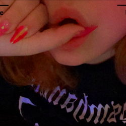 Little Angel - OnlyFans Model