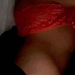 Mandi Jayne | OnlyFans Model from Wales