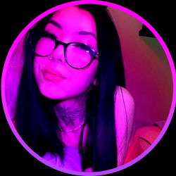 ASIA LUCIA🩷 photo