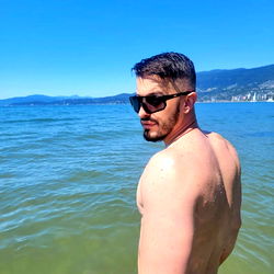 King Louis, Vancouver