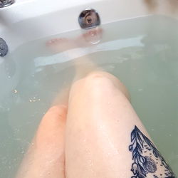 Serene Bath Experience