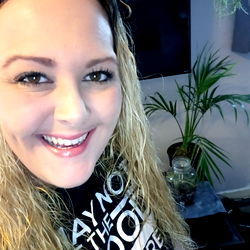 Cute &amp; Sexy OnlyFans Model