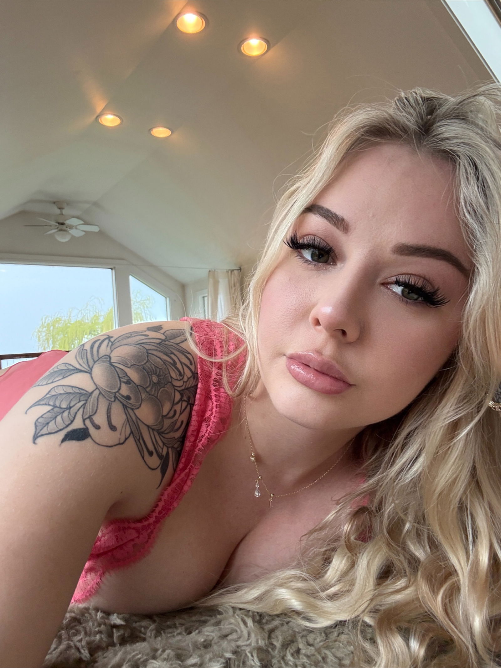 𝐋𝐮𝐜𝐤𝐲’𝐬 𝐕𝐈𝐏 photo