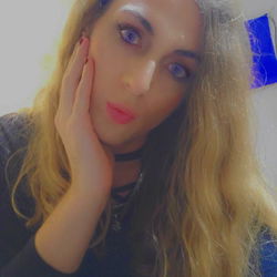 AlexaAlessandra photo