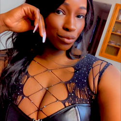 OnlyFans Model Goddess Alana, 25