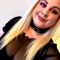 Jade, a Gorgeous OnlyFans Model