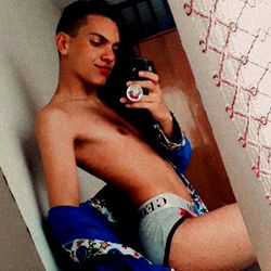 Sexy OnlyFans Model Felipe Osario