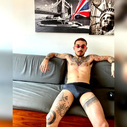 ๐ด ๐๐๐๐๐๐ โก๏ธ ๐๐๐ฃ๐๐ ๐ ๐ง๐ท๐ photo