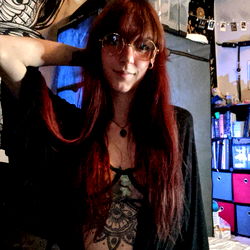 Symba - OnlyFans Model Photograph