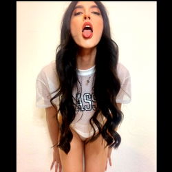 Striking OnlyFans Model Andy