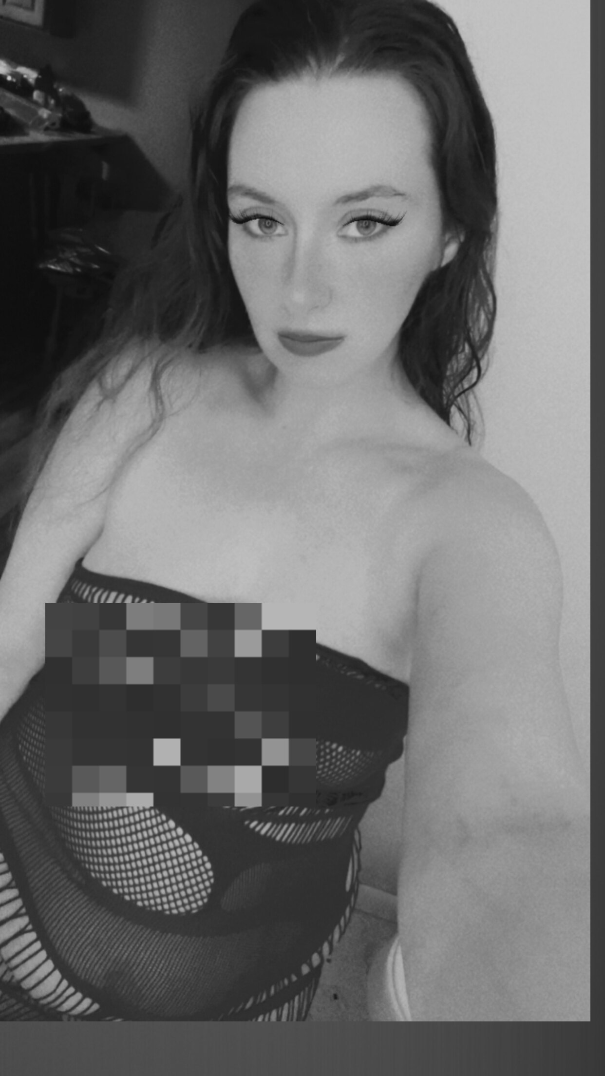 Curvy m*lf ❤ photo