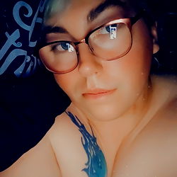 Azaelia, Onlyfans Model from Iowa