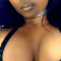 OnlyFans model BumbleBreeee