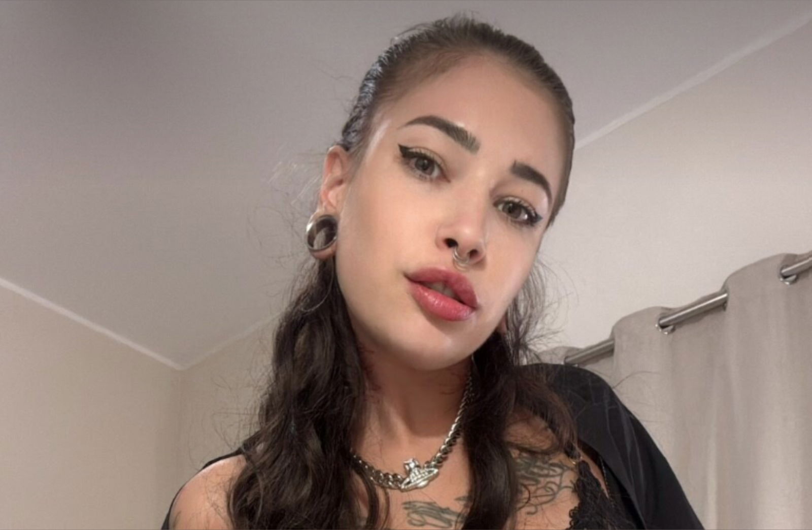 Ur Submissive Dream Girl ❤️‍🔥😈 photo