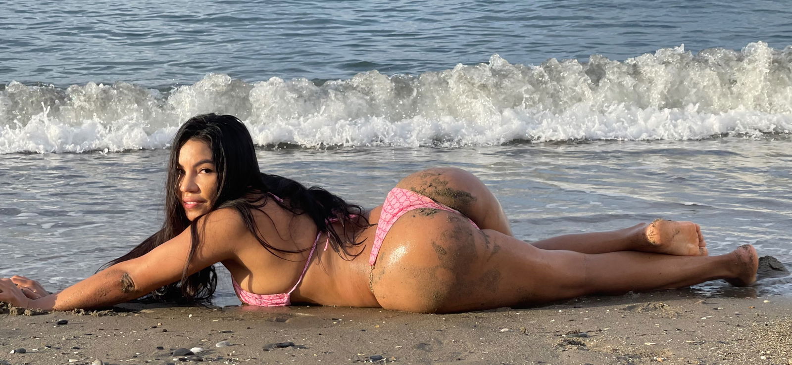 Exóticmasajista photo