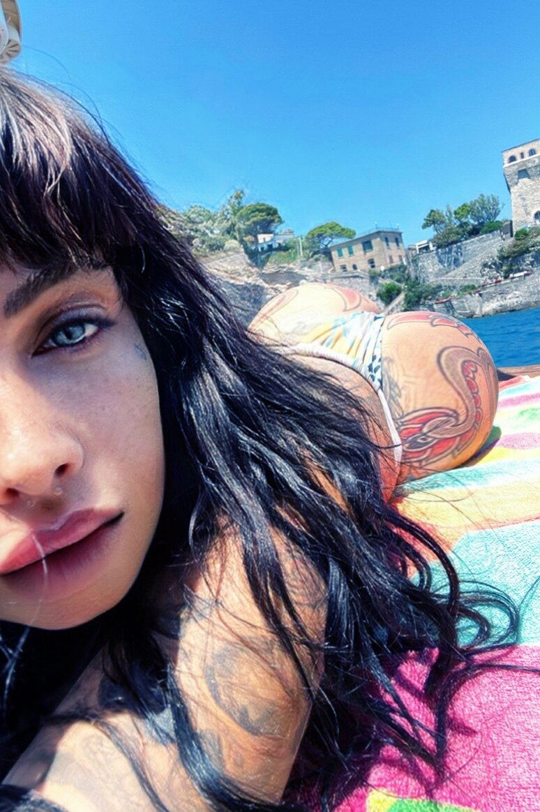 🍒𝓜𝓘𝓢𝓢 𝓗𝓐𝓛𝓐𝓑𝓐𝓜𝓐🍒 photo