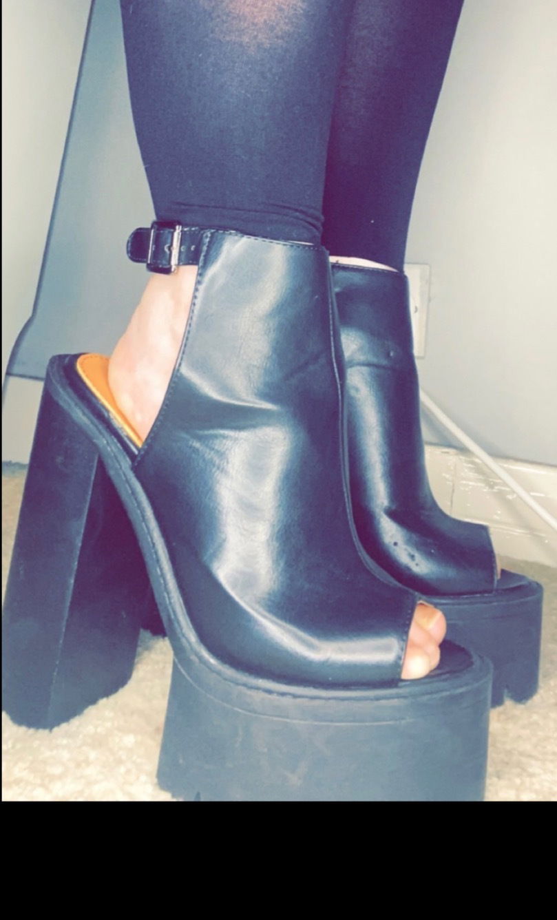 Fantasy Feeture photo