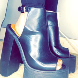 Fantasy Feeture photo