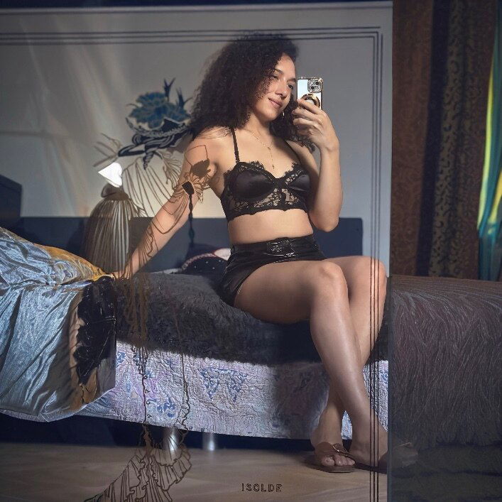 Katalina Saa  🔥🤤🔥 latina photo