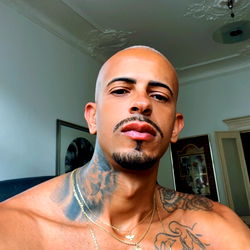 Onlyfans Model Eduardo Picasso