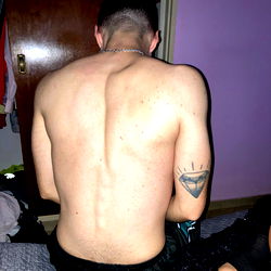 Alan Gon - Intense Backside View