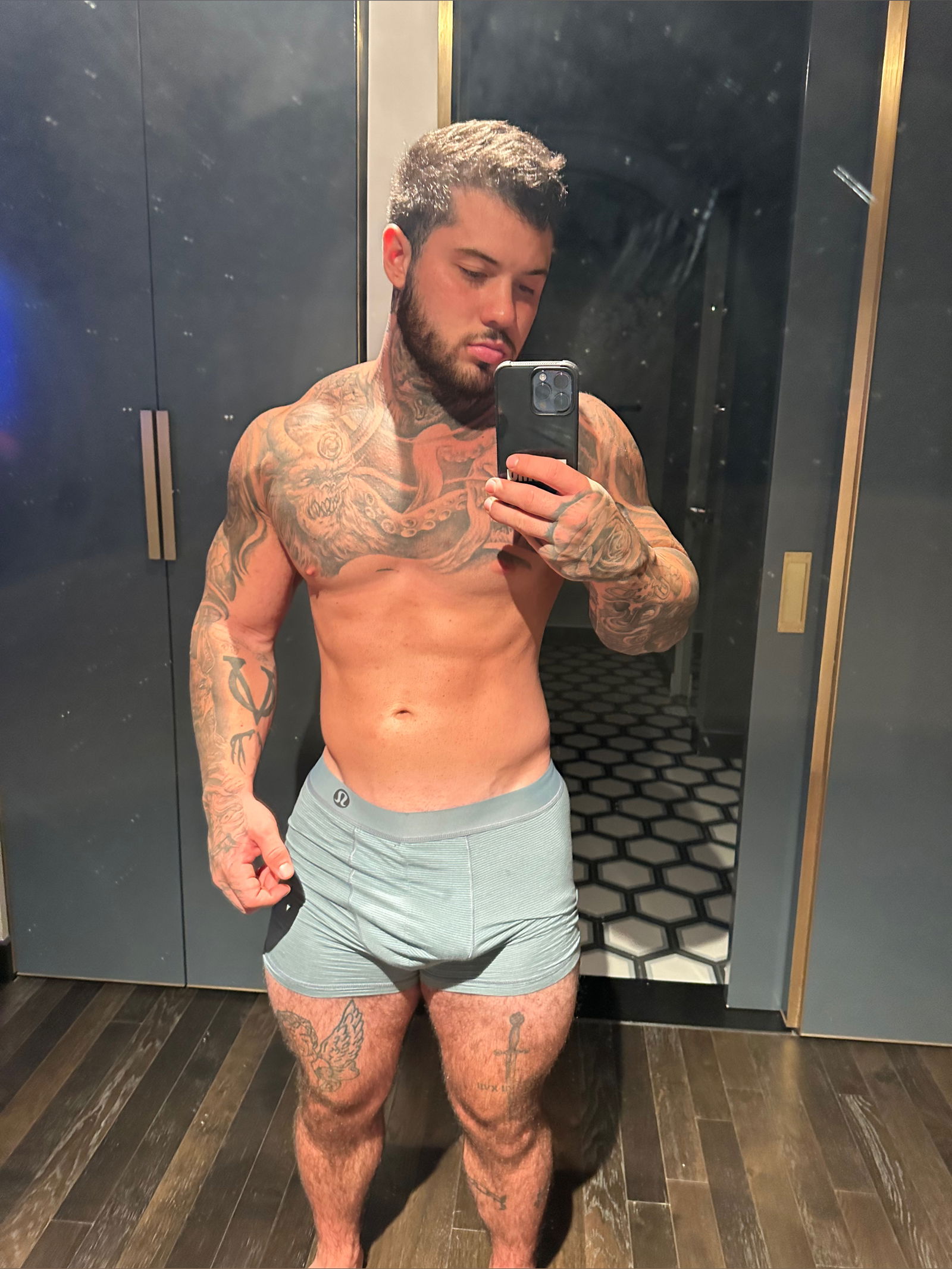 DEEK AESTHETIC photo