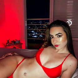 Stunning Andressa Toloi Model Photos