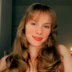 Lady Lin, OnlyFans Model, West Coast