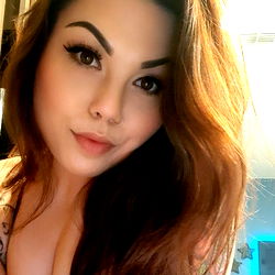 OnlyFans Model A. Desiree