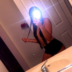 Alisha Gill, Erotic Photographer