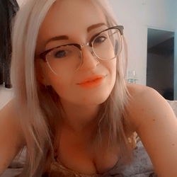 Abbie, a young and vibrant woman