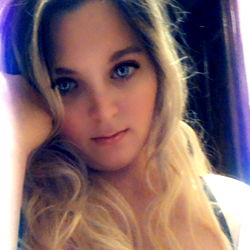 Amber, the Blond Bombshell of OnlyFans