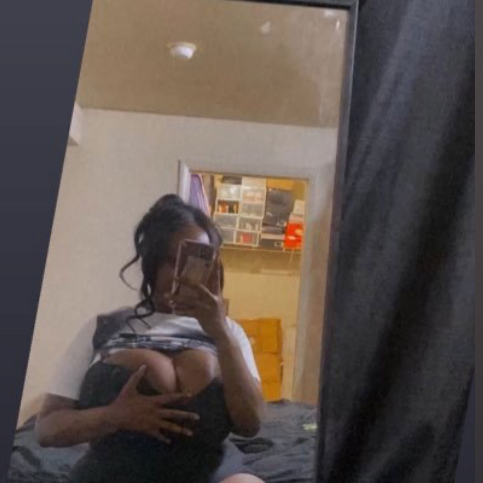 Antoinette ❤️‍🔥 photo