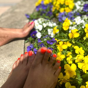 IG : Brownskintoes_ photo