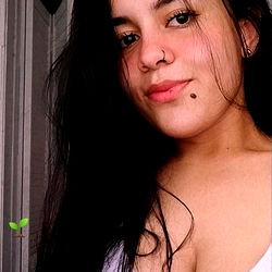 Stylish Medellín Model Alejandra Vélez