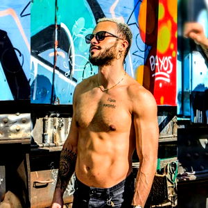 Avrajam๐ณโโ๏ธ photo