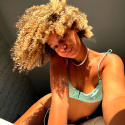 OnlyFans Model Mila from the UK