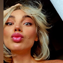 OnlyFans Model Alice in Bucharest