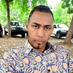 Ramón Alexander in a Casual Setting