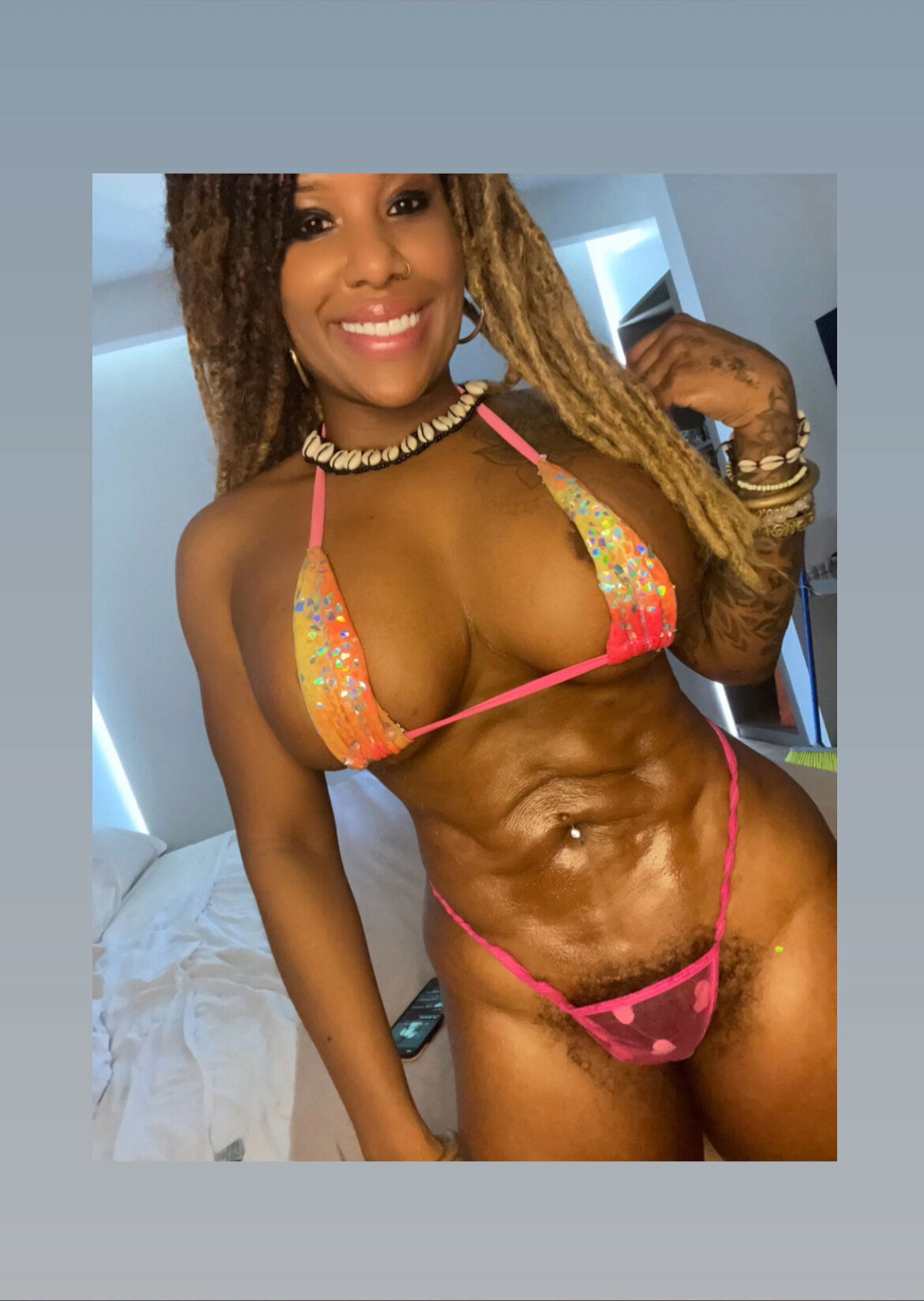 🥳🎉𝐁𝐢𝐫𝐭𝐡𝐝𝐚𝐲 𝐆𝐢𝐫𝐥!!!! 🎂😘 🍾 photo