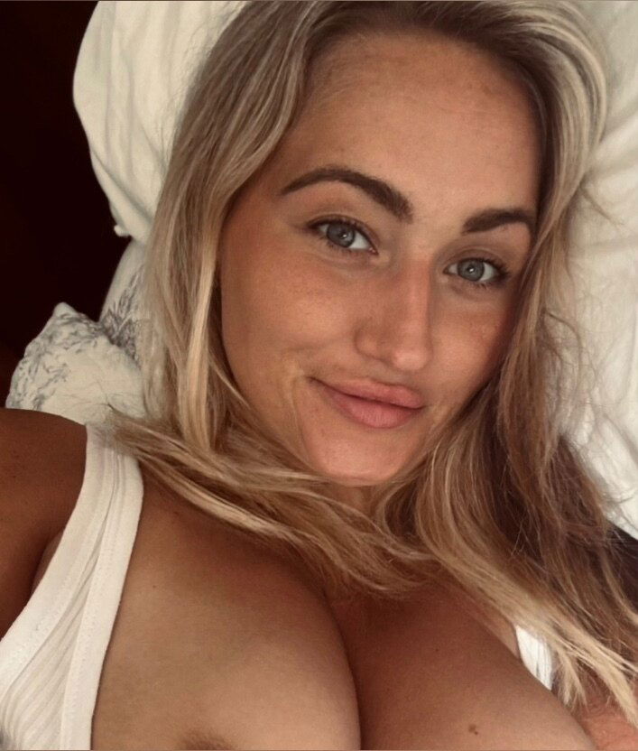 Chorley Clover 🔞 British Mum 🖤 VIP PAGE photo