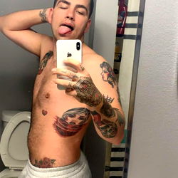 Caine Braswell, Onlyfans Model, Tattooed Torso Shirtless