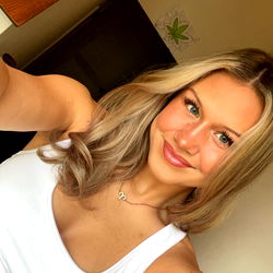 Angieee on OnlyFans: Casually Elegant