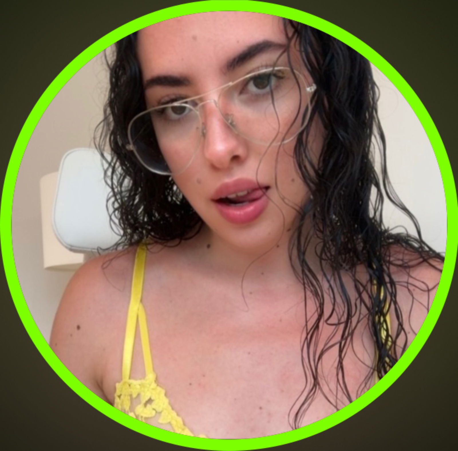 ur gf forever 😻 photo