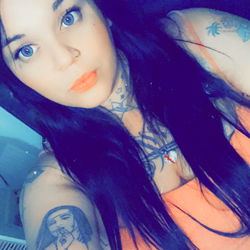 Sue's OnlyFans Photoshoot