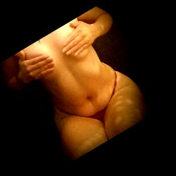 Aldana OnlyFans Model Photograph