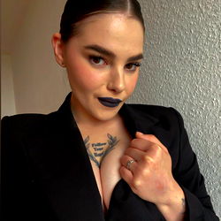 Olivia Disney, Onlyfans Model